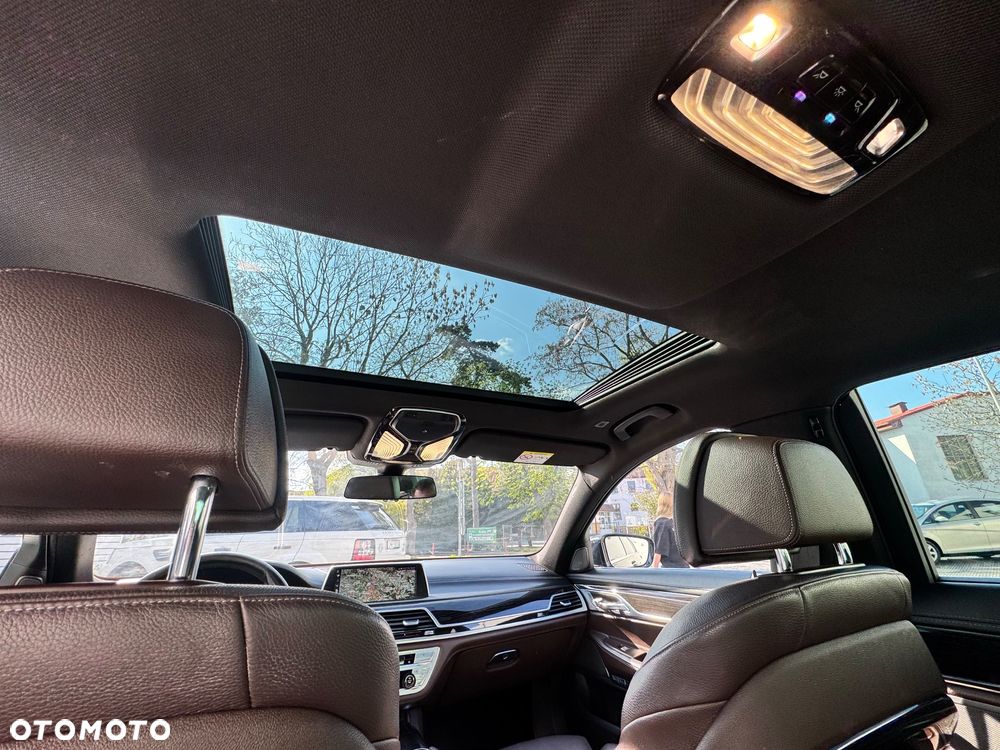 BMW Seria 7 730d - 34