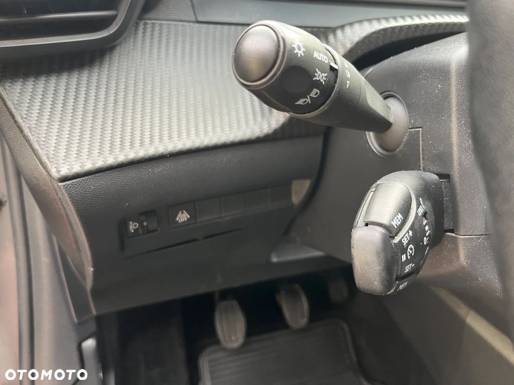 Peugeot 208 1.2 PureTech Active Pack S&S - 14