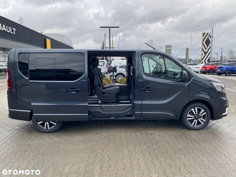 Renault Trafic 2.0 dCi EDC - 3
