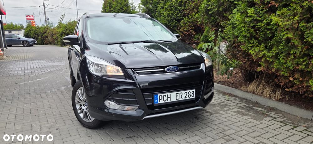 Ford Kuga 2.0 TDCi 2x4 Titanium - 24