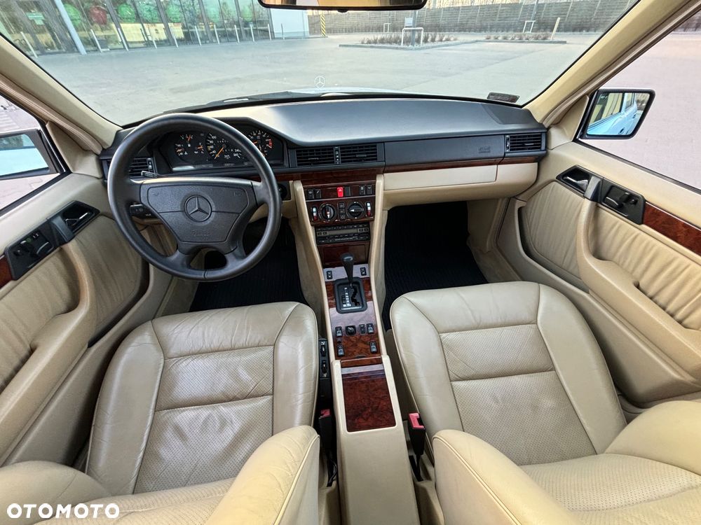 Mercedes-Benz W124 (1984-1993) - 15
