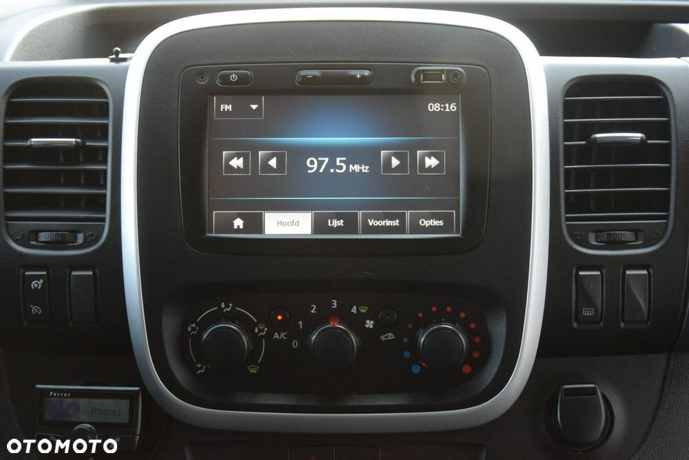 Opel Vivaro - 29