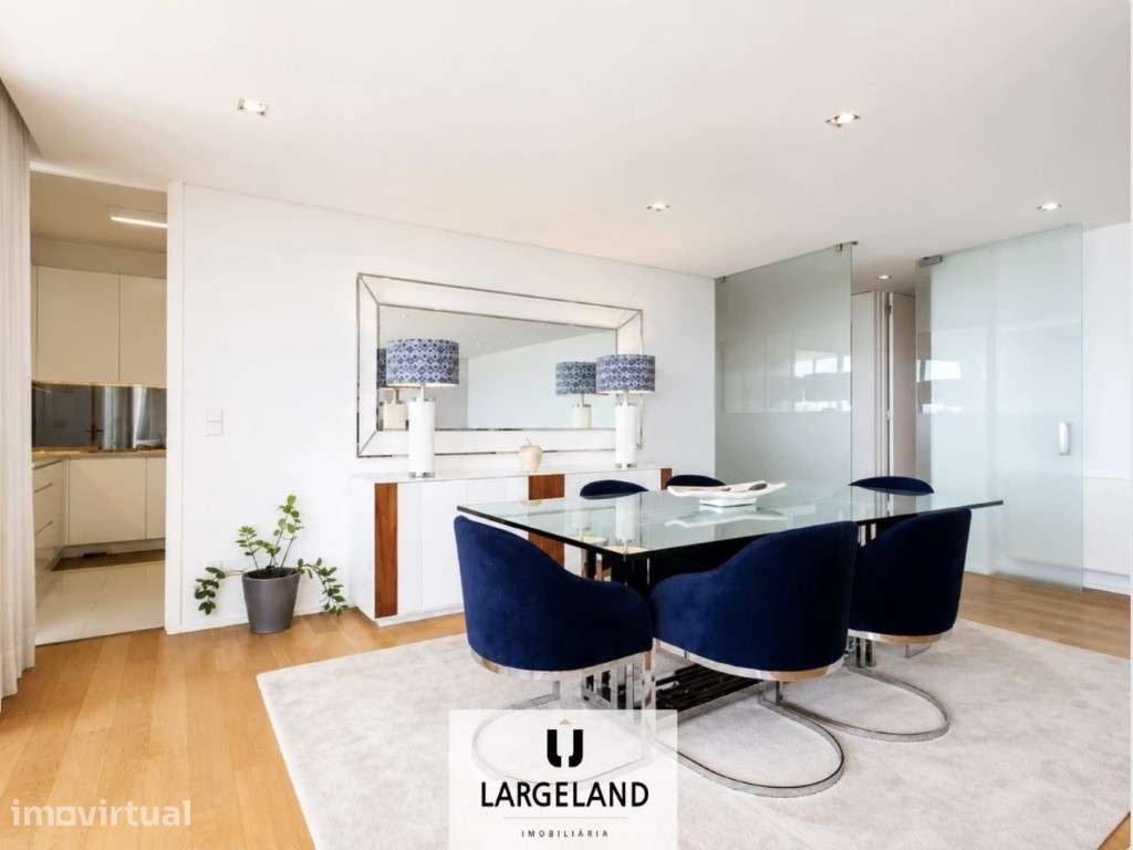 Apartamento em frente à Praia - Grande imagem: 5/23