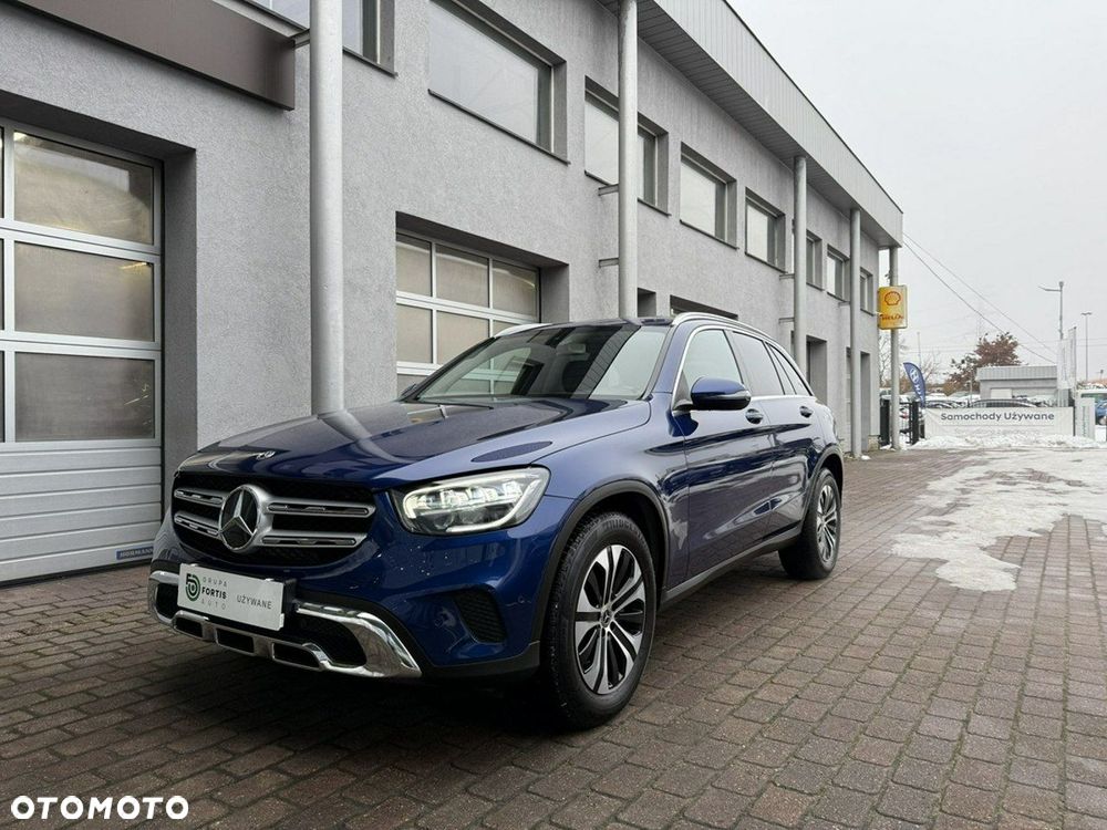 Mercedes-Benz GLC - 23