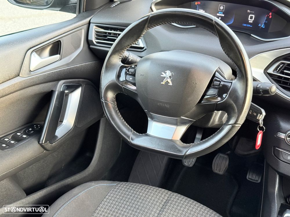 Peugeot 308 SW 1.5 BlueHDi Style - 27