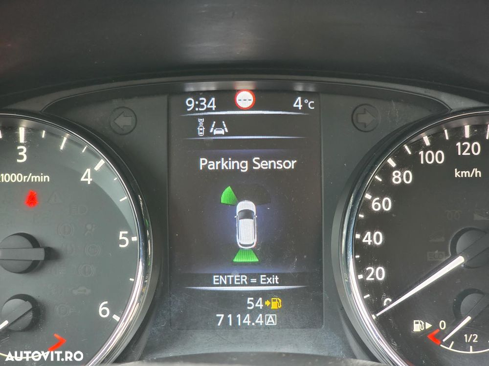 Nissan Qashqai 1.5 DCI N-Connecta - 26