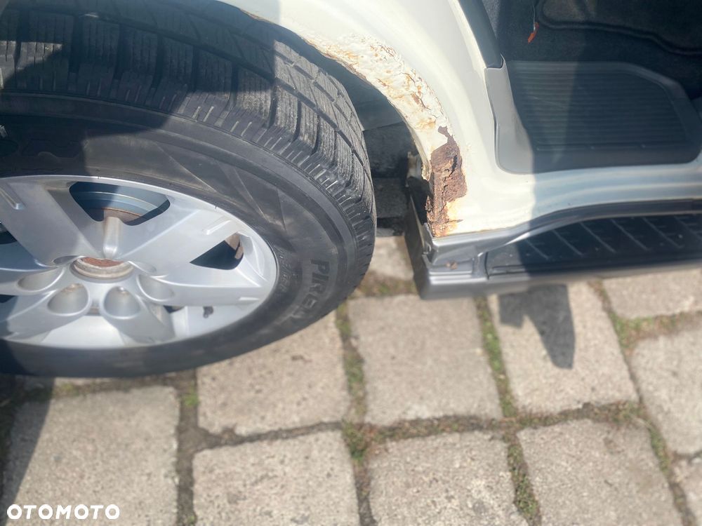 Mitsubishi Montero 3.8 Limited - 16