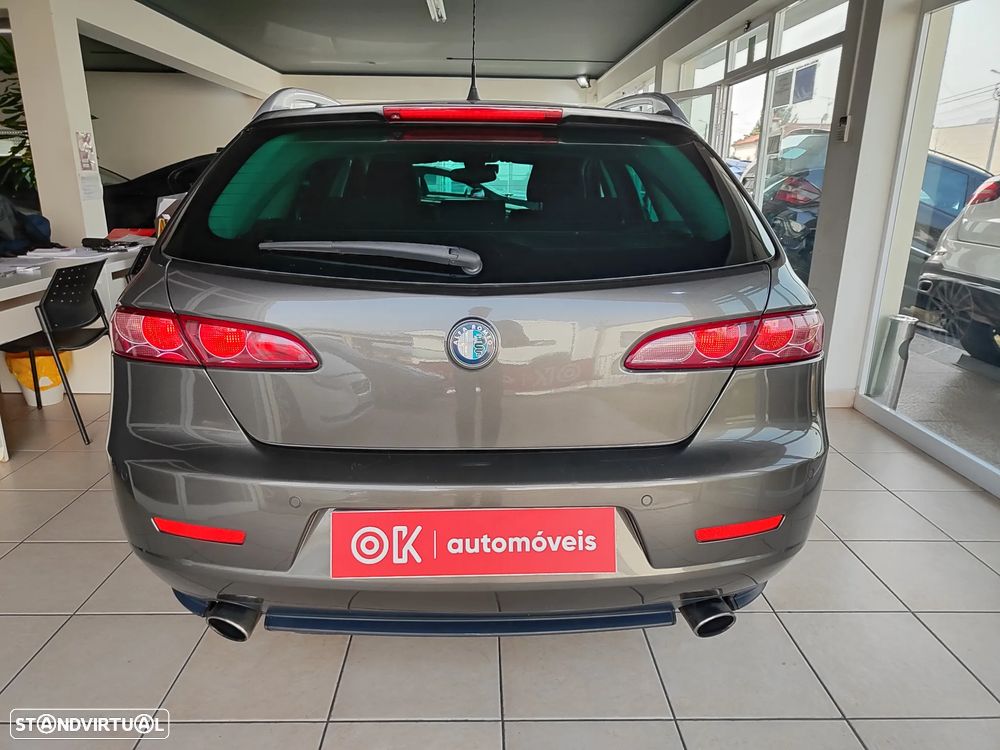 Alfa Romeo 159 Sportwagon 1.9 JTDm 16V Sportiva+ - 9