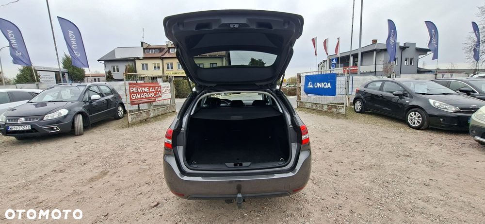 Peugeot 308 BlueHDi 150 Stop & Start Business-Line - 29