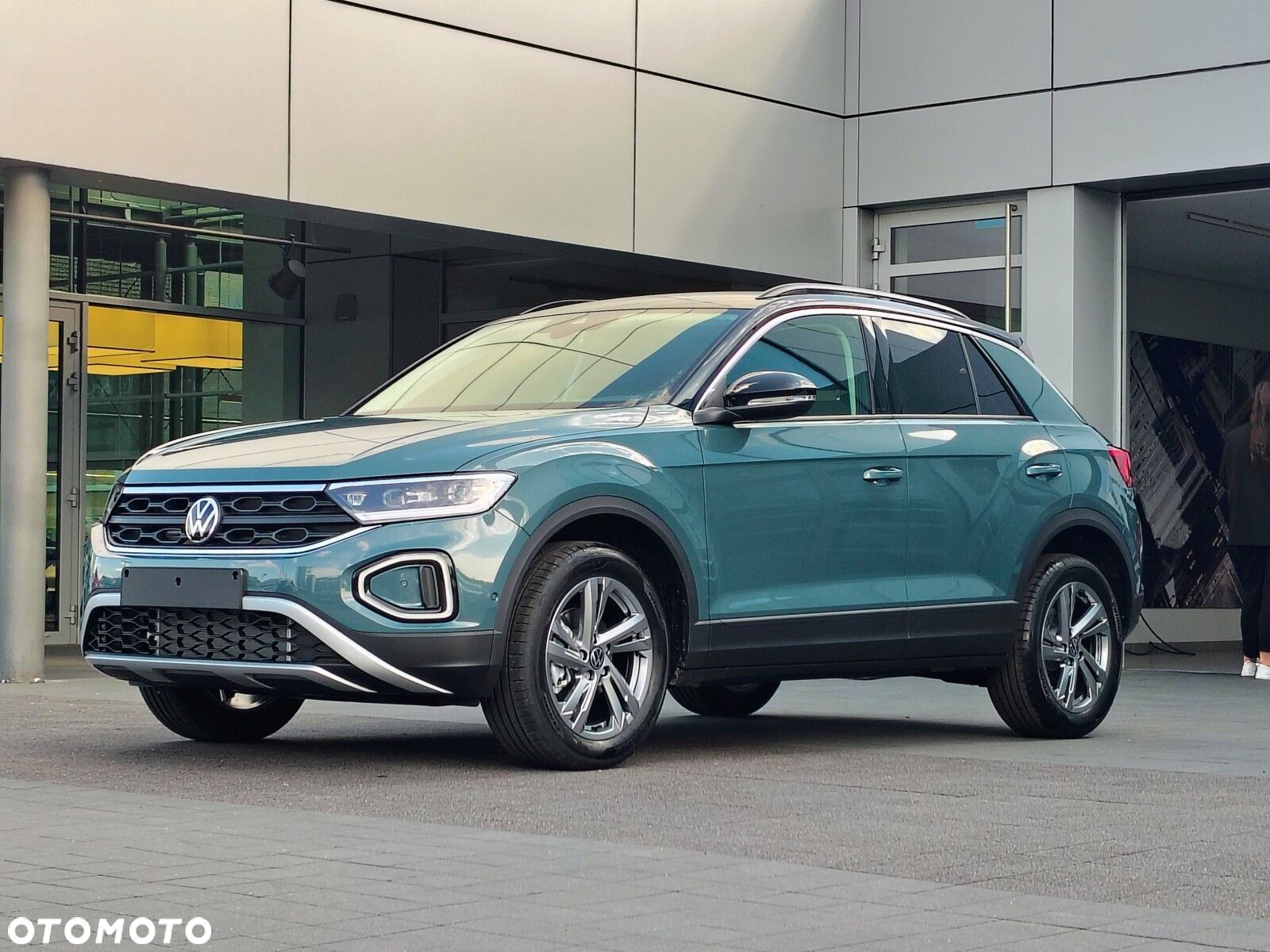 Volkswagen T-Roc - 4