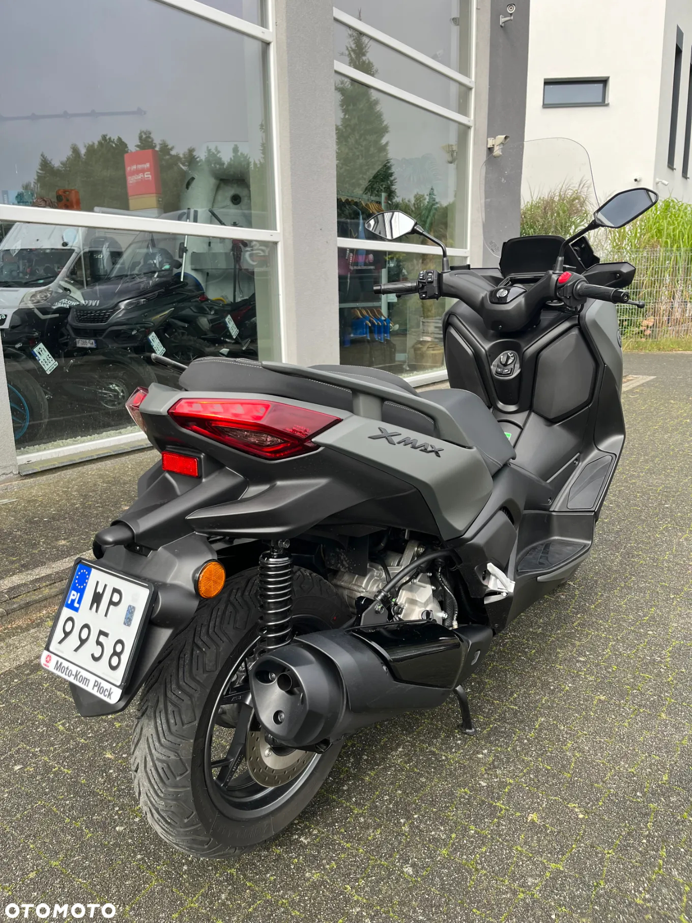 Yamaha X-max - 3