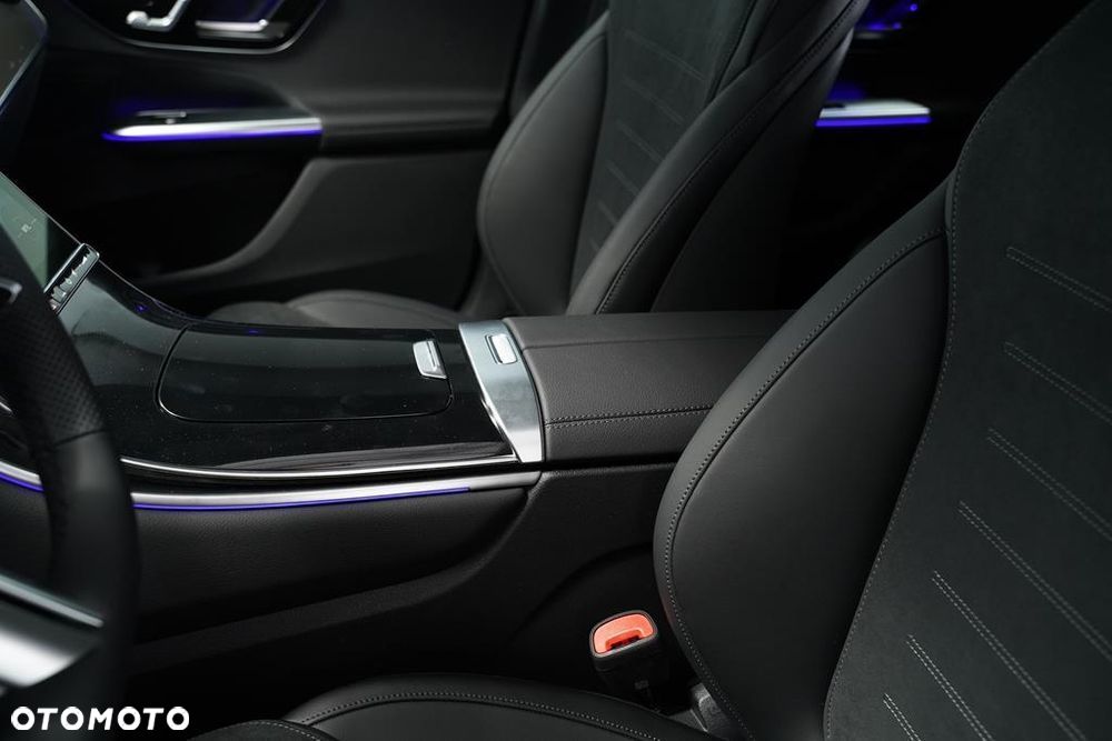 Mercedes-Benz GLC 220 d mHEV 4-Matic AMG Line - 25