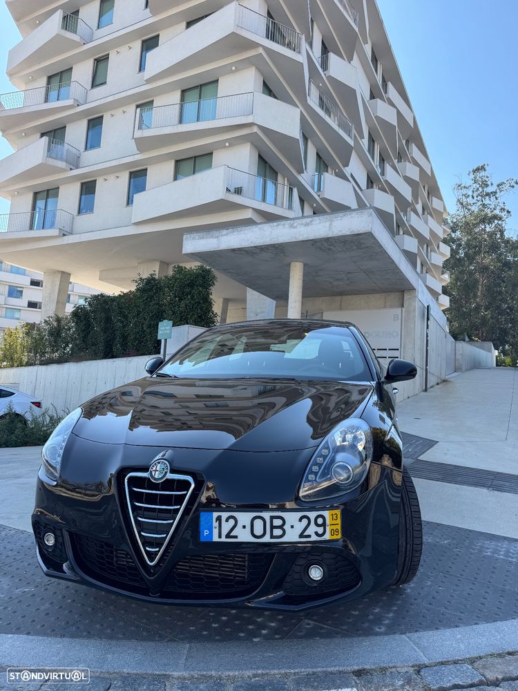Alfa Romeo Giulietta 1.6 JTDm Distinctive - 4
