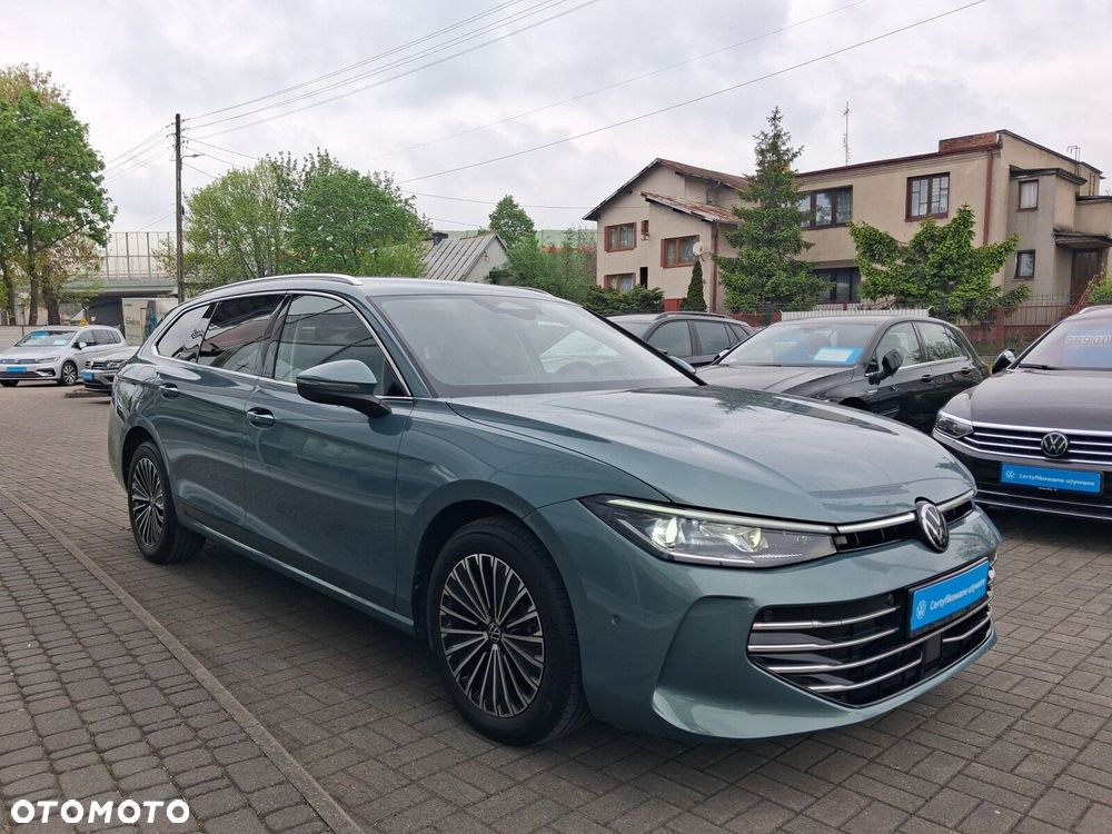 Volkswagen Passat - 17