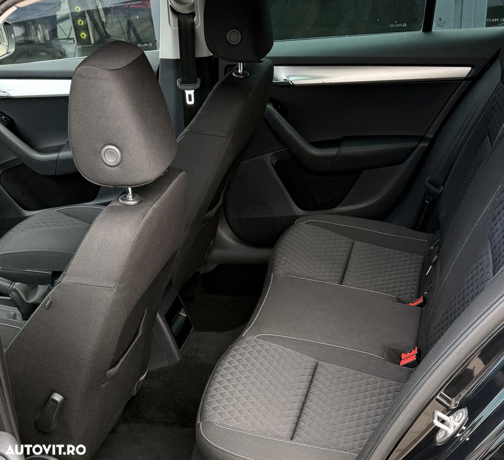 Skoda Octavia 2.0 TDI DSG Drive - 8