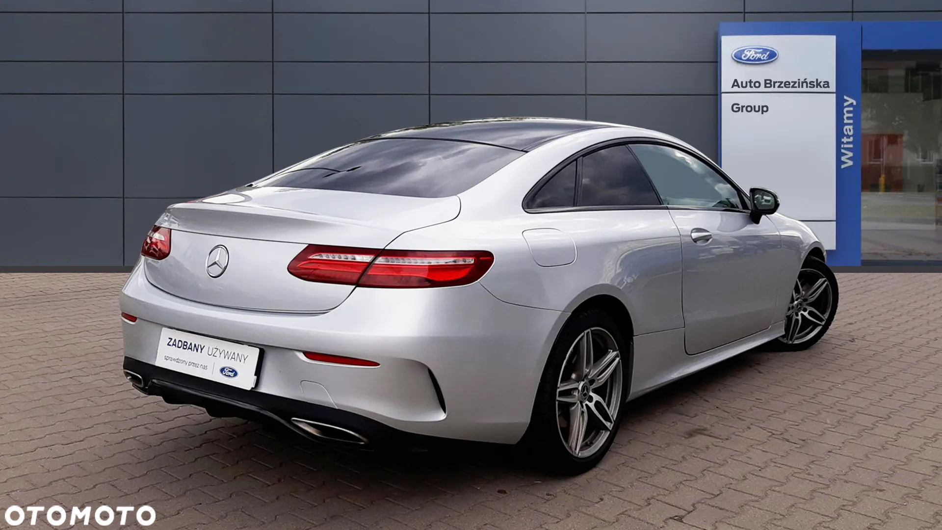 Mercedes-Benz Klasa E 350 Coupe 9G-TRONIC - 4