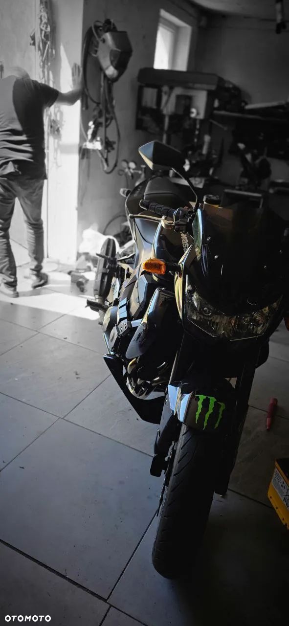 Kawasaki ZR - 1