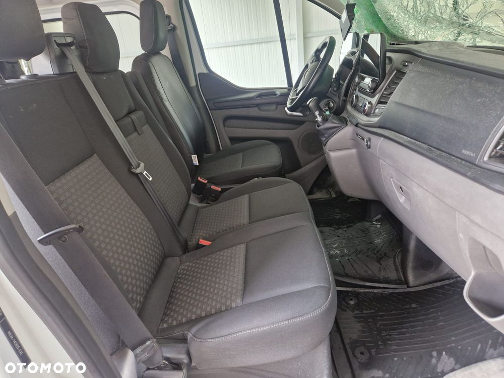 Ford Transit Custom Brygadowy 6 miejsc - 22