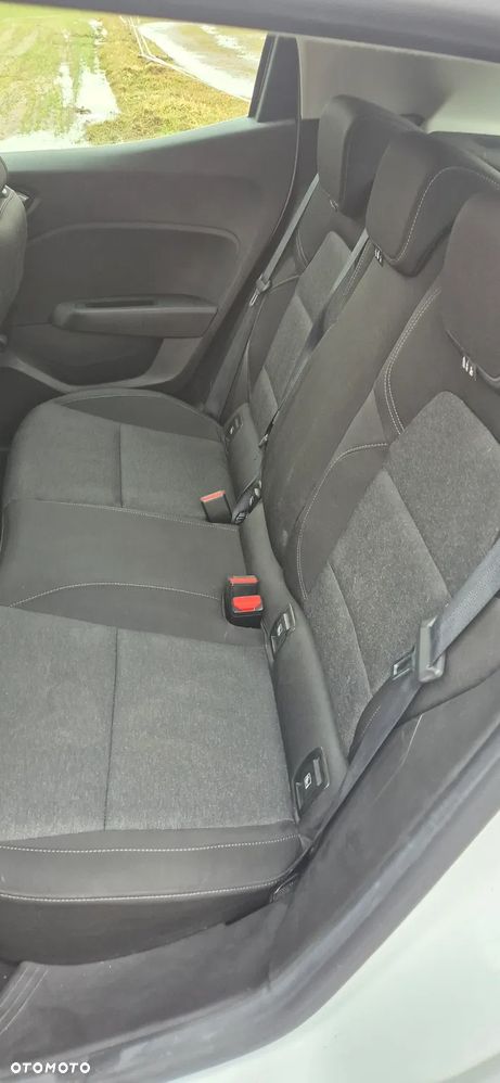 Renault Clio BLUE dCi 115 BUSINESS EDITION - 20