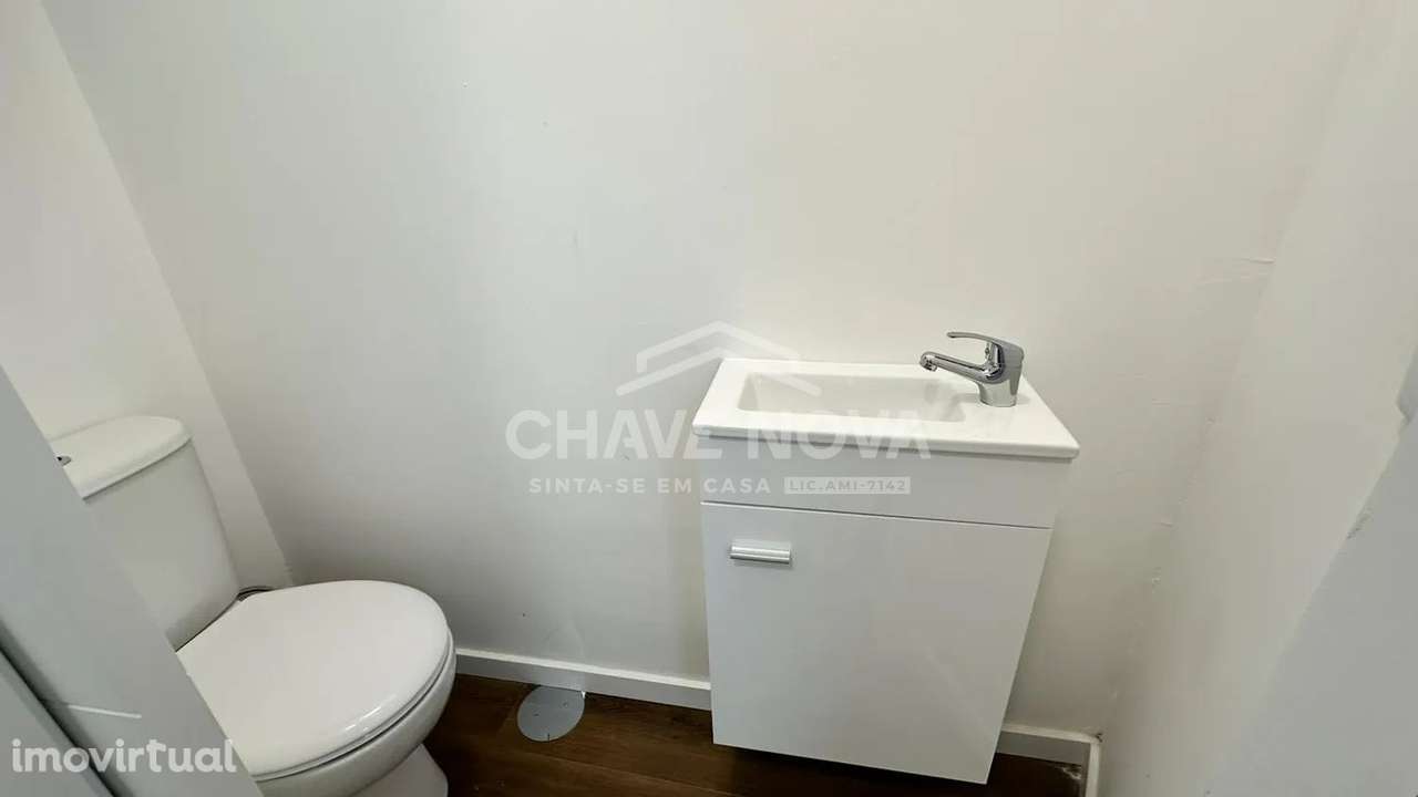 Apartamento T3 em Grijo . - Grande imagem: 2/16