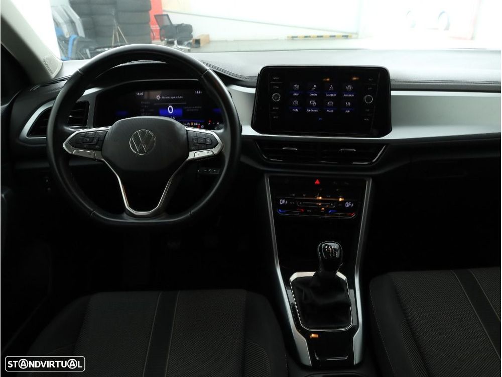 VW T-Roc 1.0 TSI Urban - 15