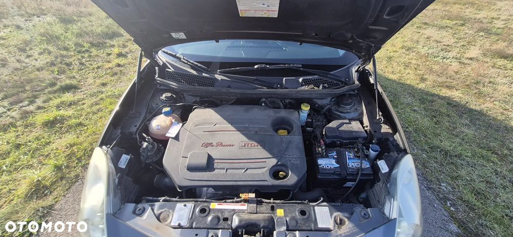 Alfa Romeo Giulietta 1.6 JTDM Distinctive - 13
