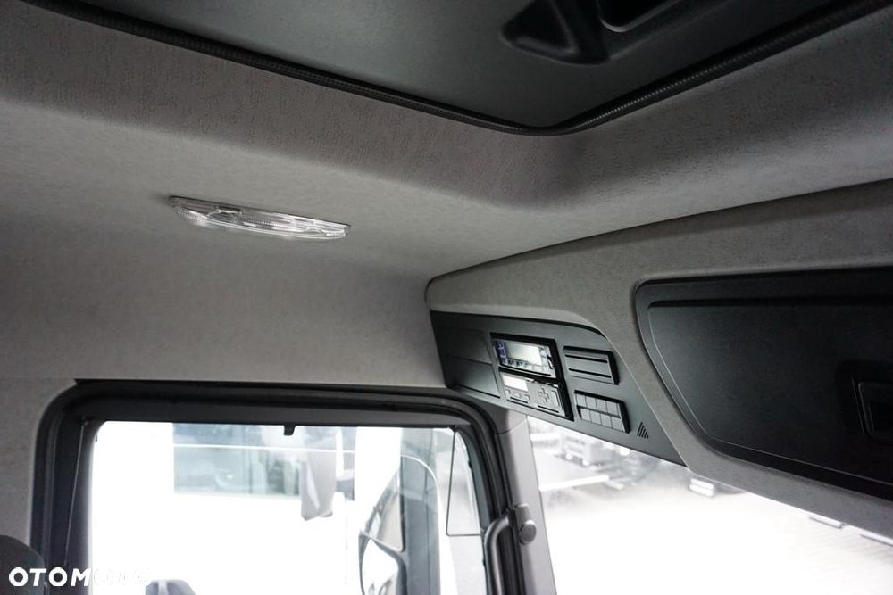 Mercedes-Benz ANTOS / 2545 / EURO 6 / CHŁODNIA + WINDA / 23 PALETY / OŚ SKRĘTNA - 25