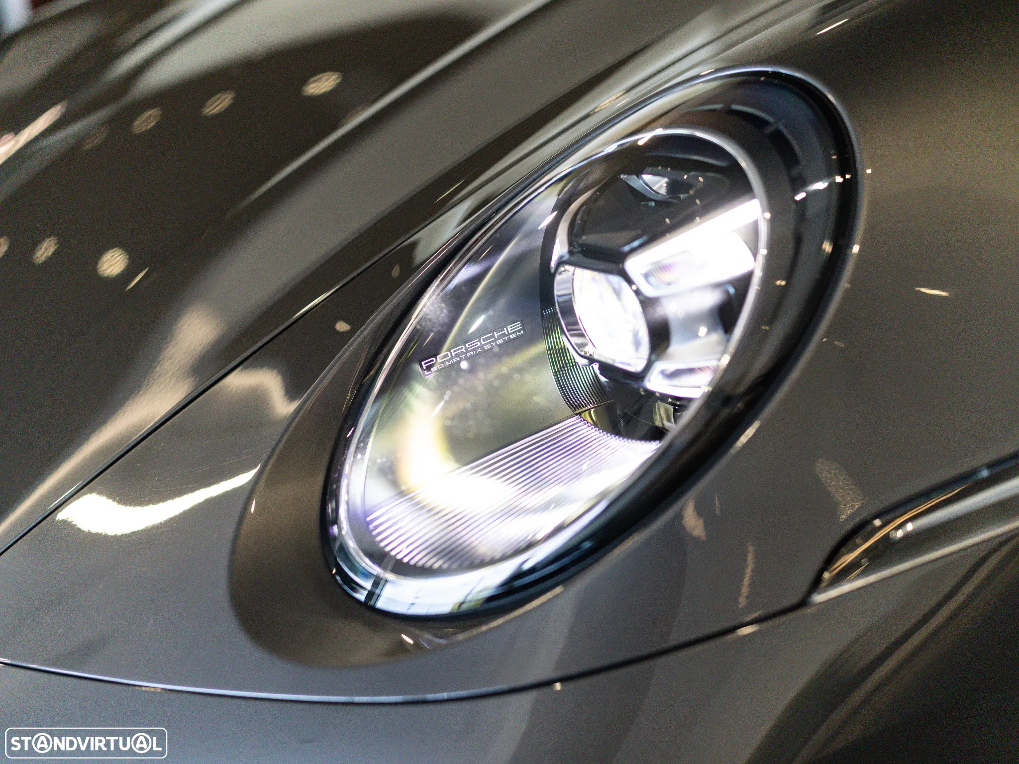 Porsche 911 (992) Carrera 4S PDK - 12