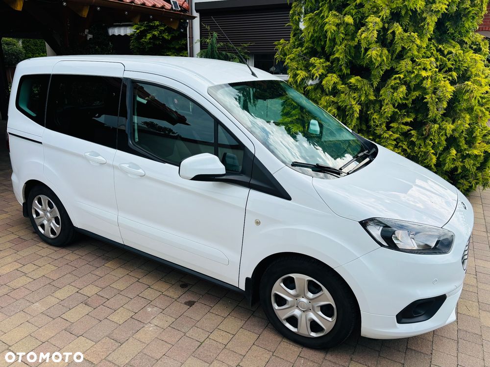 Ford Tourneo Courier - 3