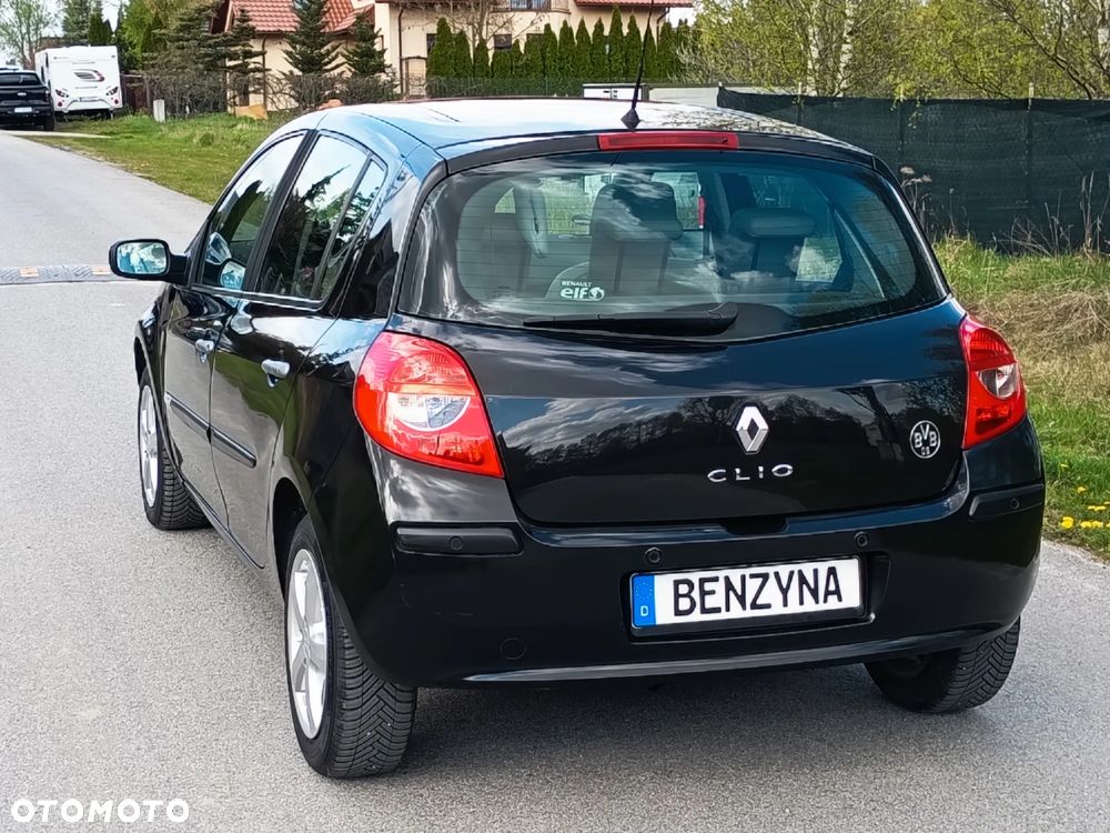 Renault Clio - 3