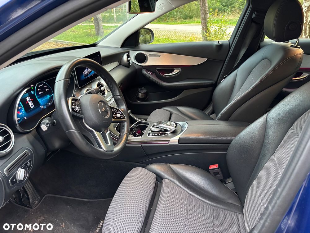 Mercedes-Benz Klasa C 200 d 9G-TRONIC - 17