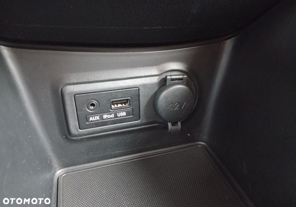 Hyundai ix20 - 28
