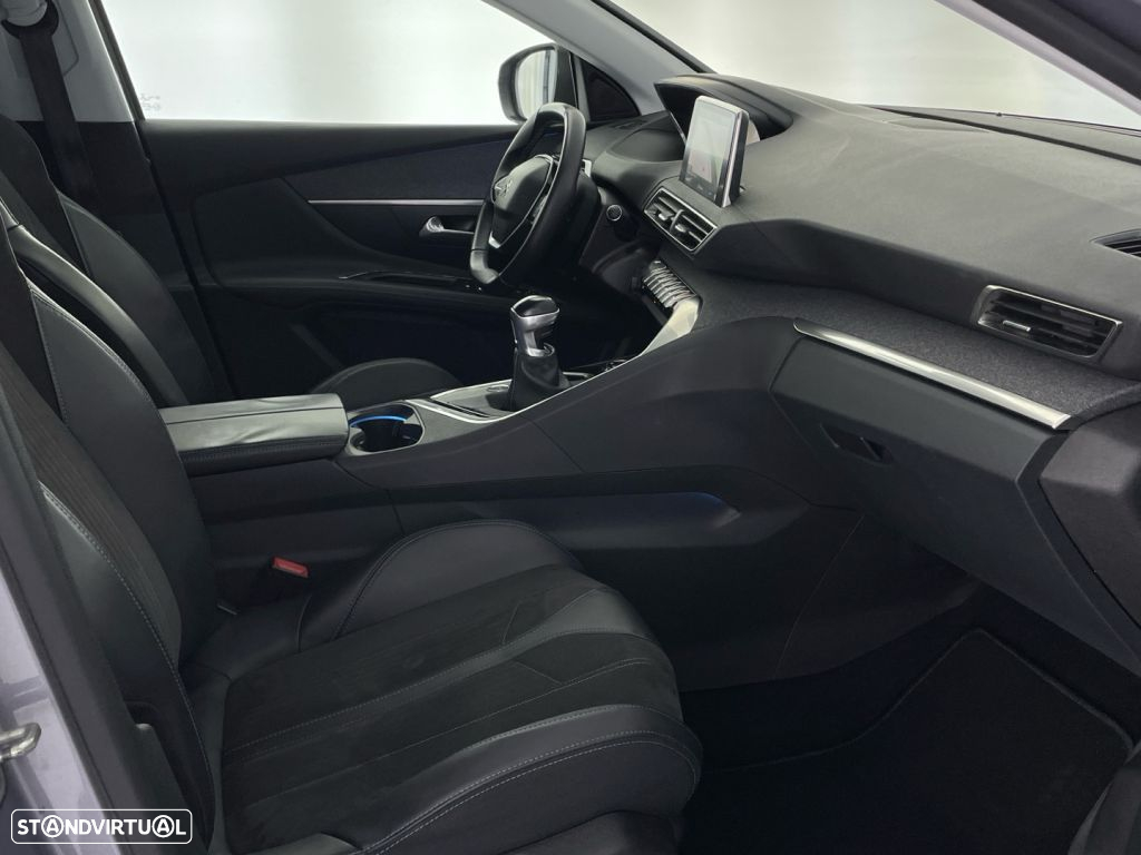 Peugeot 3008 1.5 BlueHDi Crossway - 23