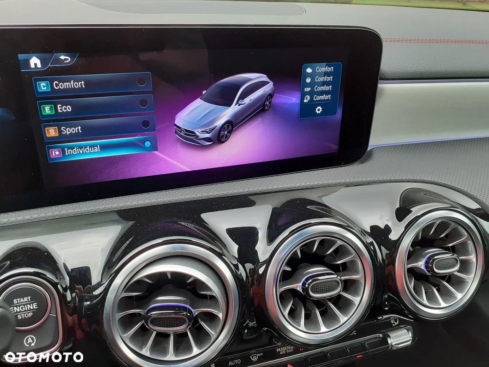 Mercedes-Benz CLA 200 AMG Line 7G-DCT - 33