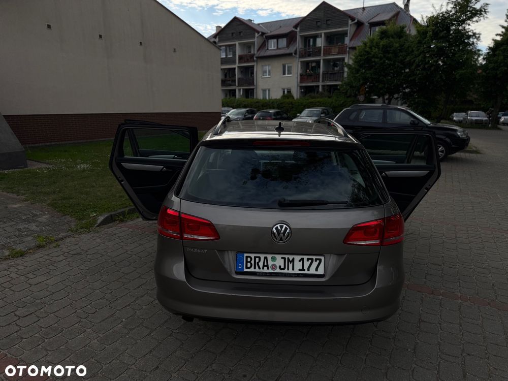 Volkswagen Passat 1.4 TSI BMT Comfortline - 14