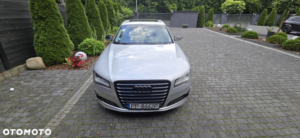 Audi A8 - 2