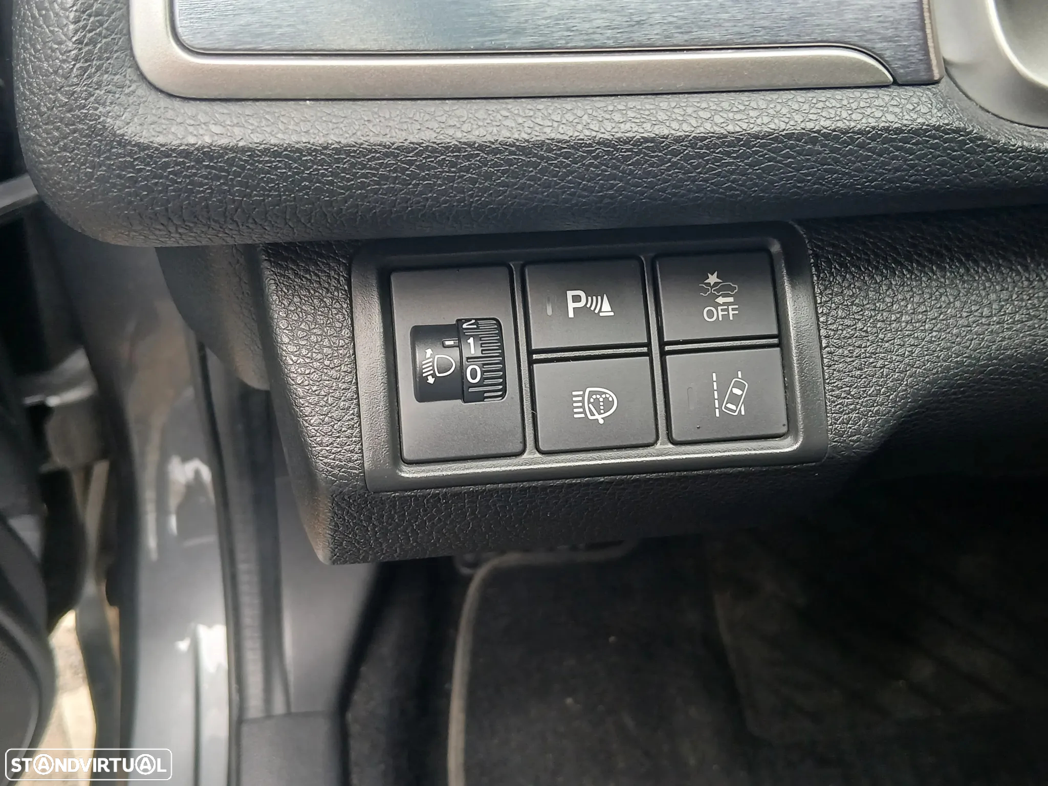 Honda Civic 1.5 i-VTEC Sport - 35