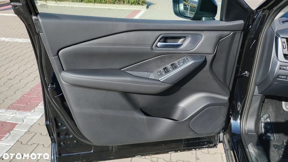 Nissan Qashqai 1.3 DIG-T mHEV N-Connecta Xtronic - 14