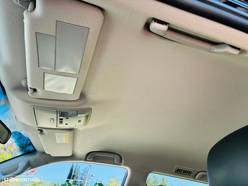 Toyota Land Cruiser 2.8 D-4D CA - 21