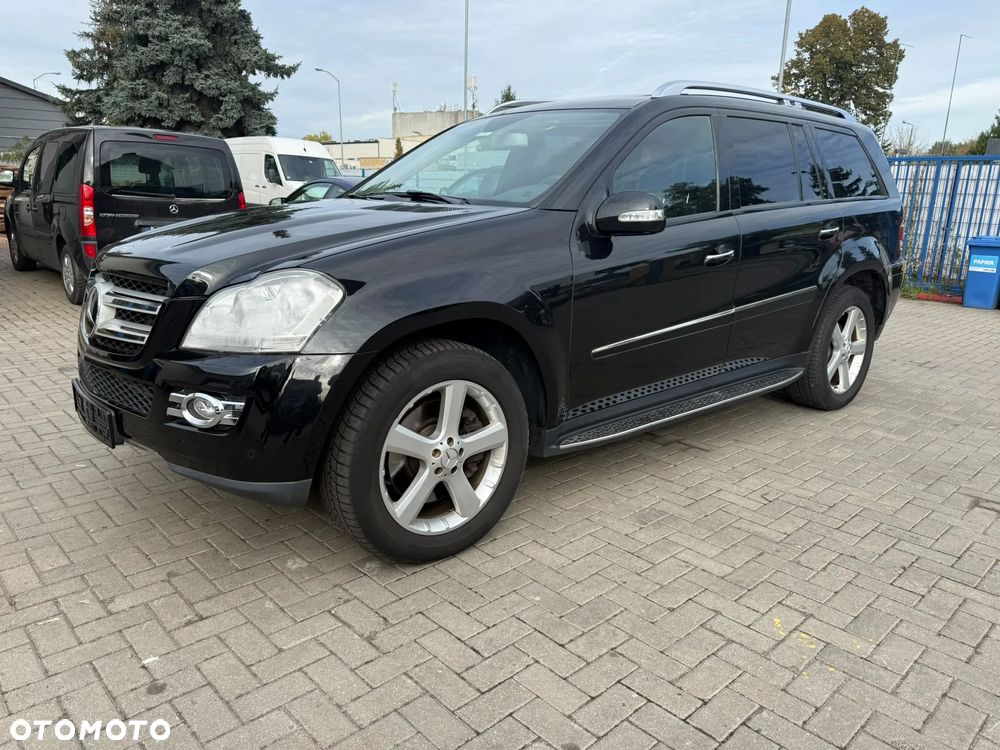 Mercedes-Benz Gl