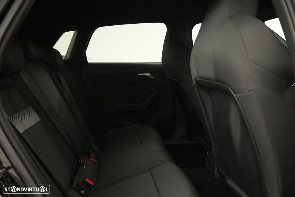 Audi A3 Sportback 45 TFSIe S line - 23