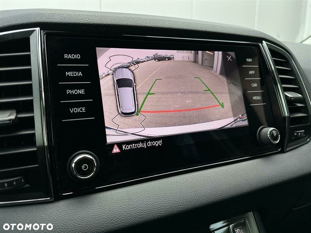 Skoda Karoq 1.5 TSI ACT 4x2 Style DSG - 22