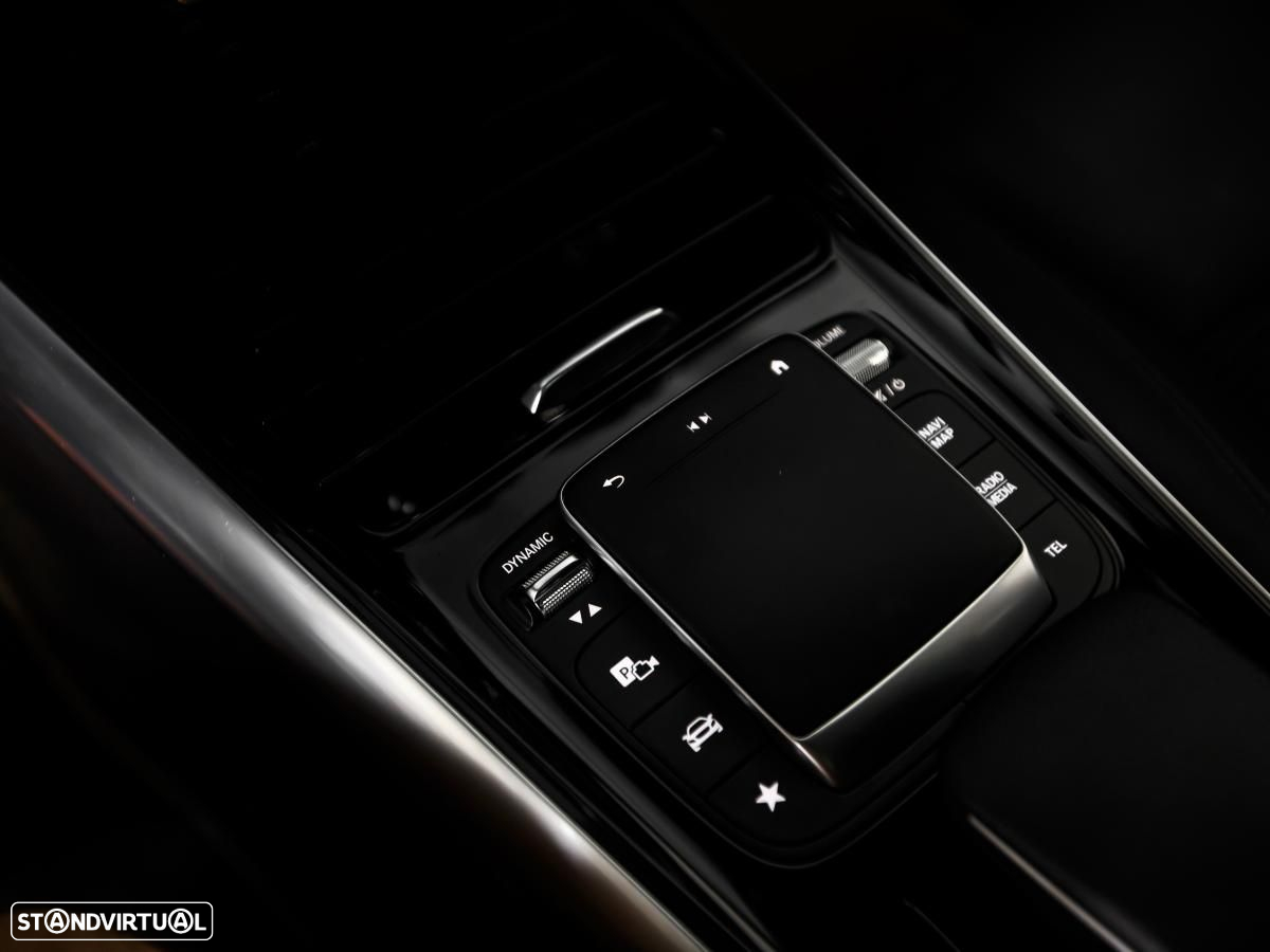 Mercedes-Benz GLA 250 e Progressive - 17