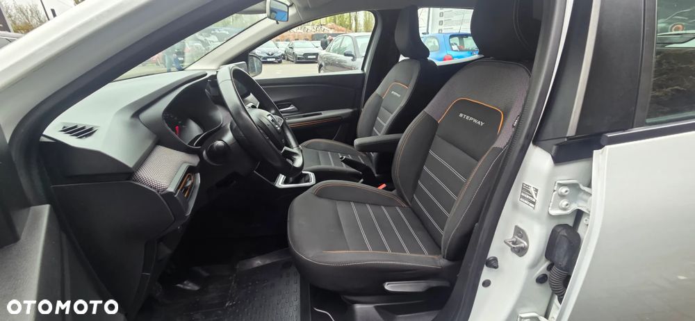 Dacia Sandero Stepway 1.0 TCe Laureate S&S - 30