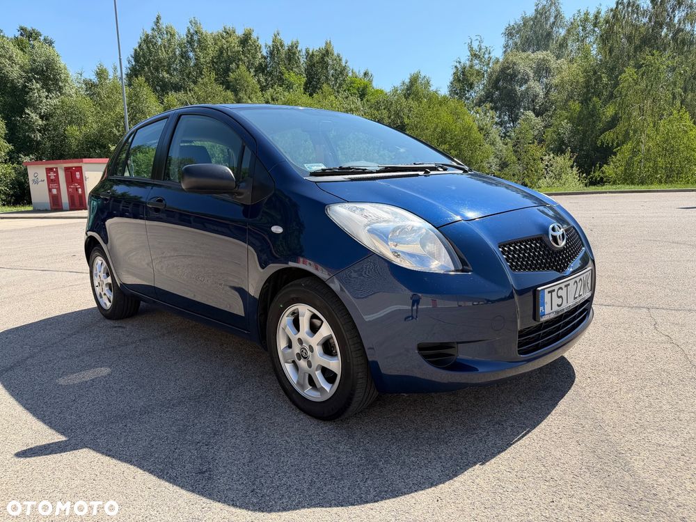 Toyota Yaris 1.3 Terra - 6