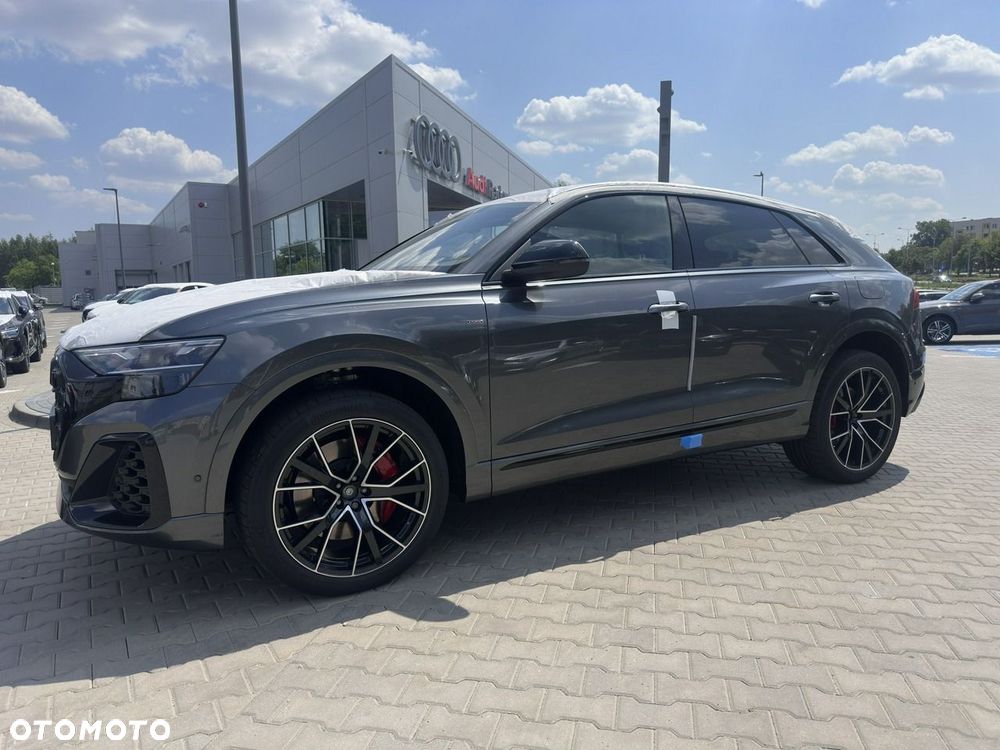 Audi Q8 - 4