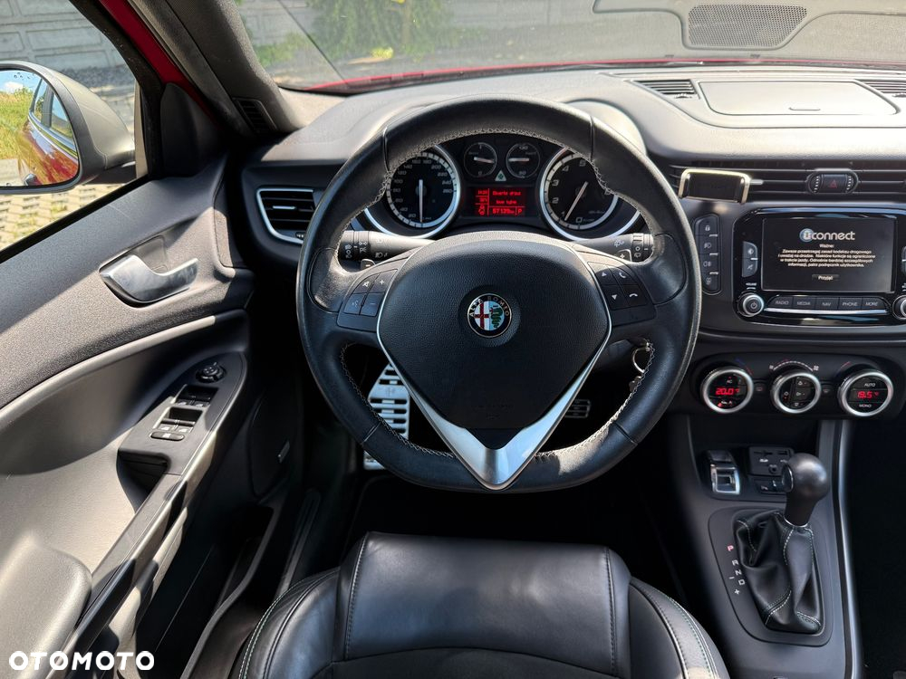 Alfa Romeo Giulietta 1750 TBi QV TCT - 8