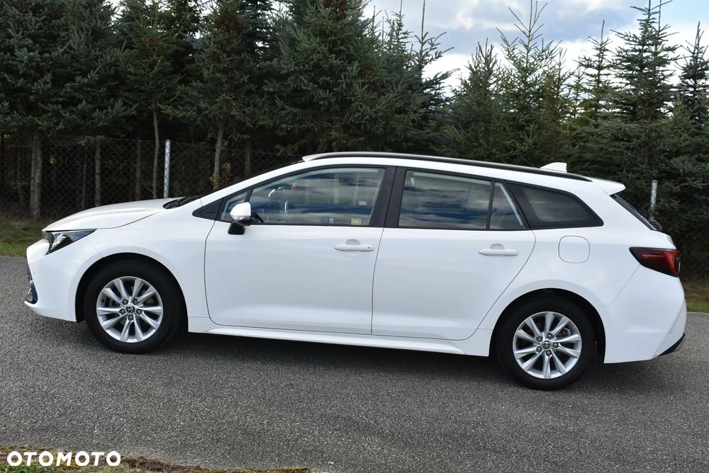 Toyota Corolla 1.8 Hybrid Comfort - 4