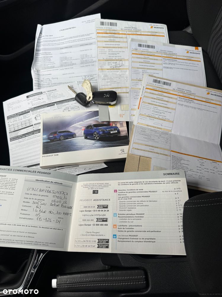 Peugeot 308 1.6 BlueHDi Style S&S - 24