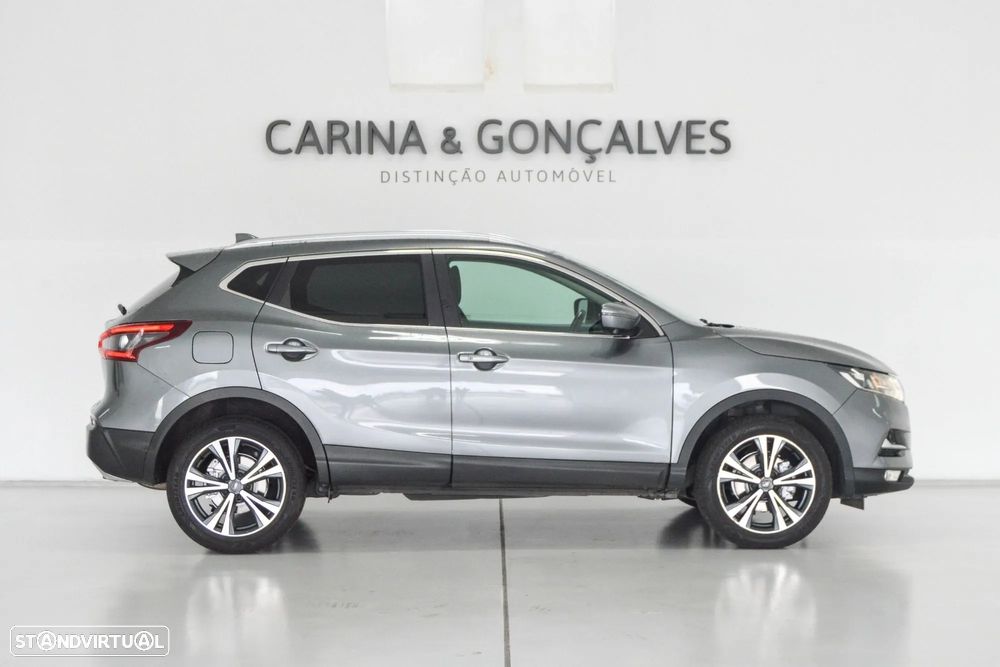Nissan Qashqai 1.6 dCi N-Connecta - 4